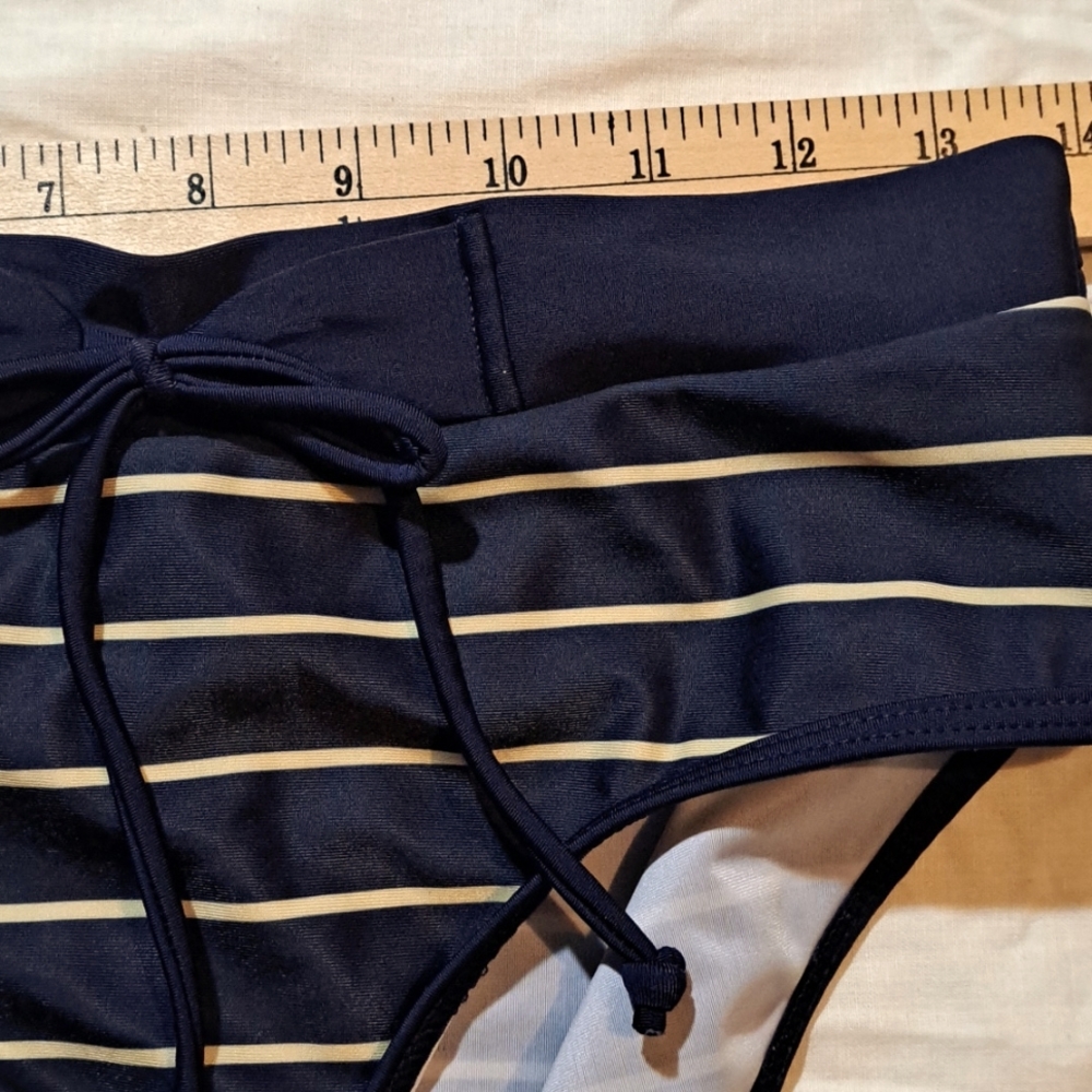Tankini Set - Picture 5 of 8